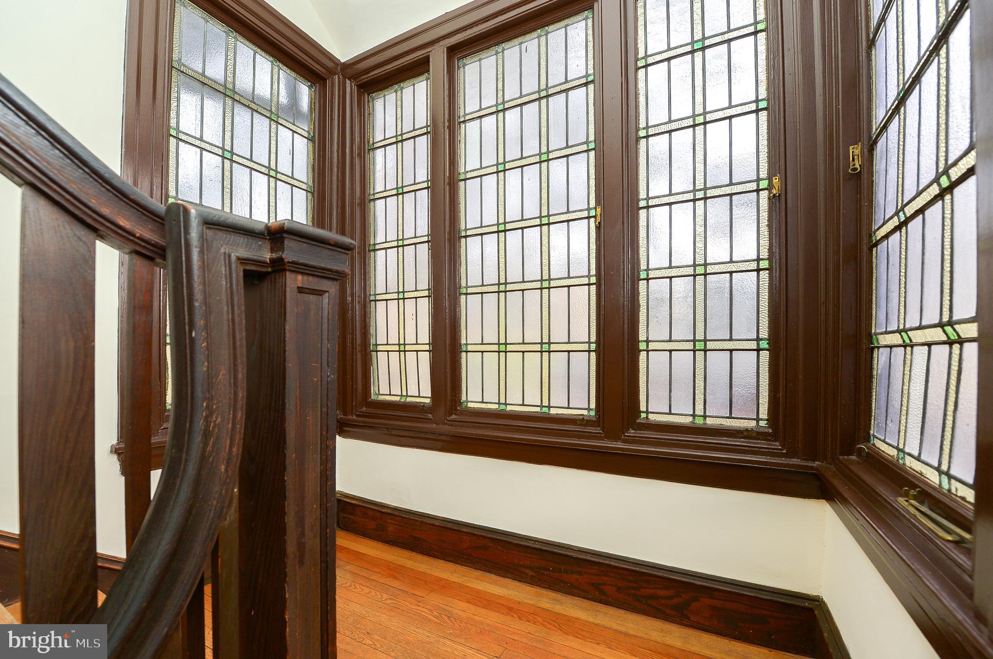 7133 Cresheim Road Philadelphia, PA 19119 - Photo 44 of 76 2nd fl landing leaded glass bay windows