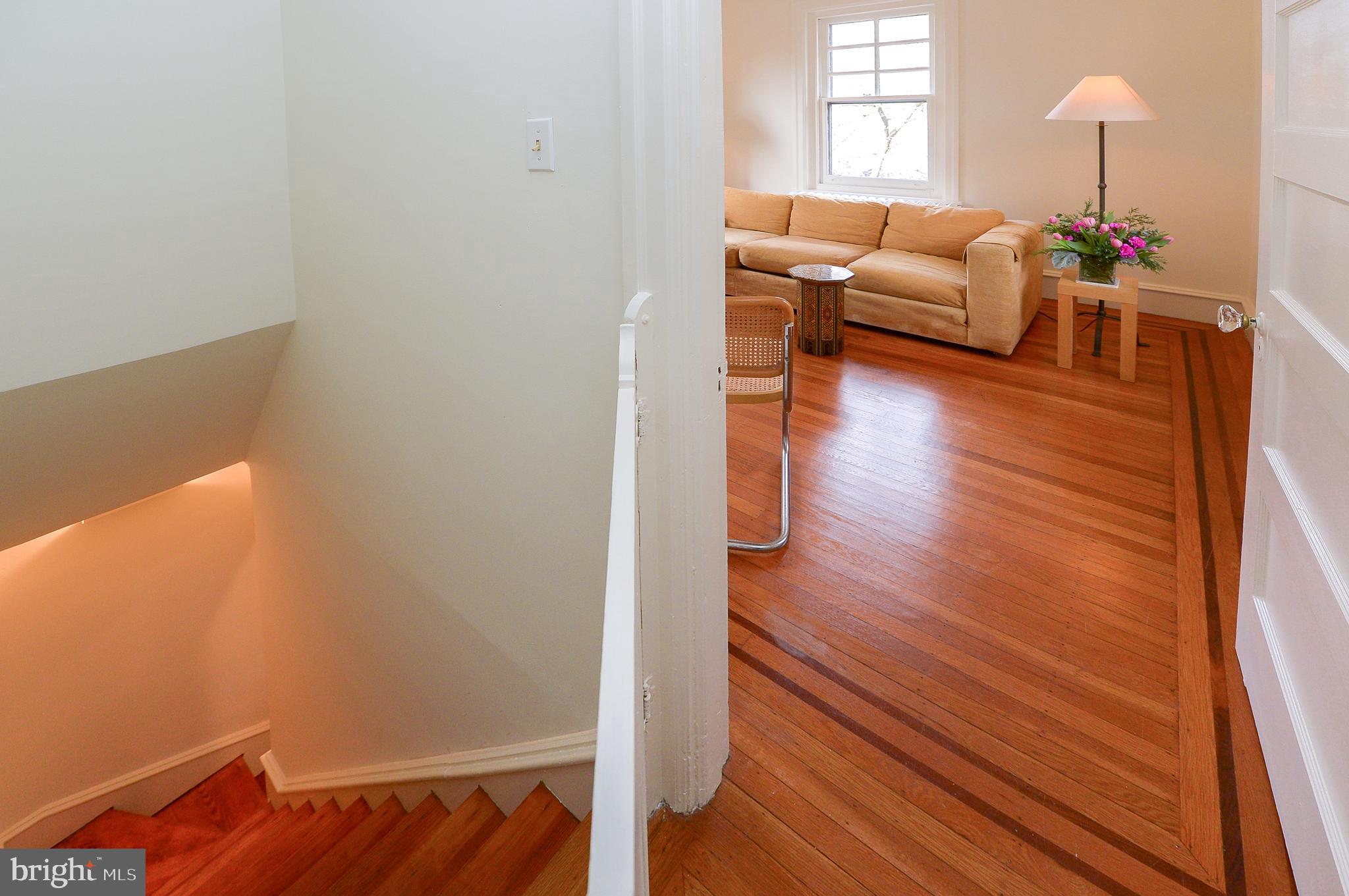 7133 Cresheim Road Philadelphia, PA 19119 - Photo 58 of 76 2nd fl rear hall with view of back stairs