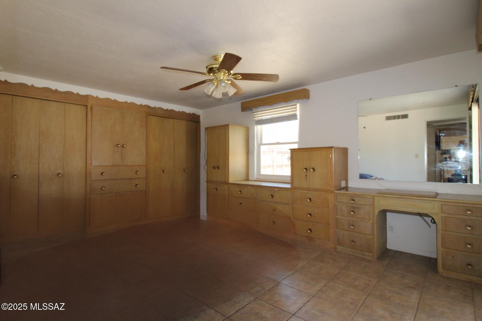 902 East Pastime Road Tucson, AZ 85719 - Photo 10 of 26 Gallery Image 10