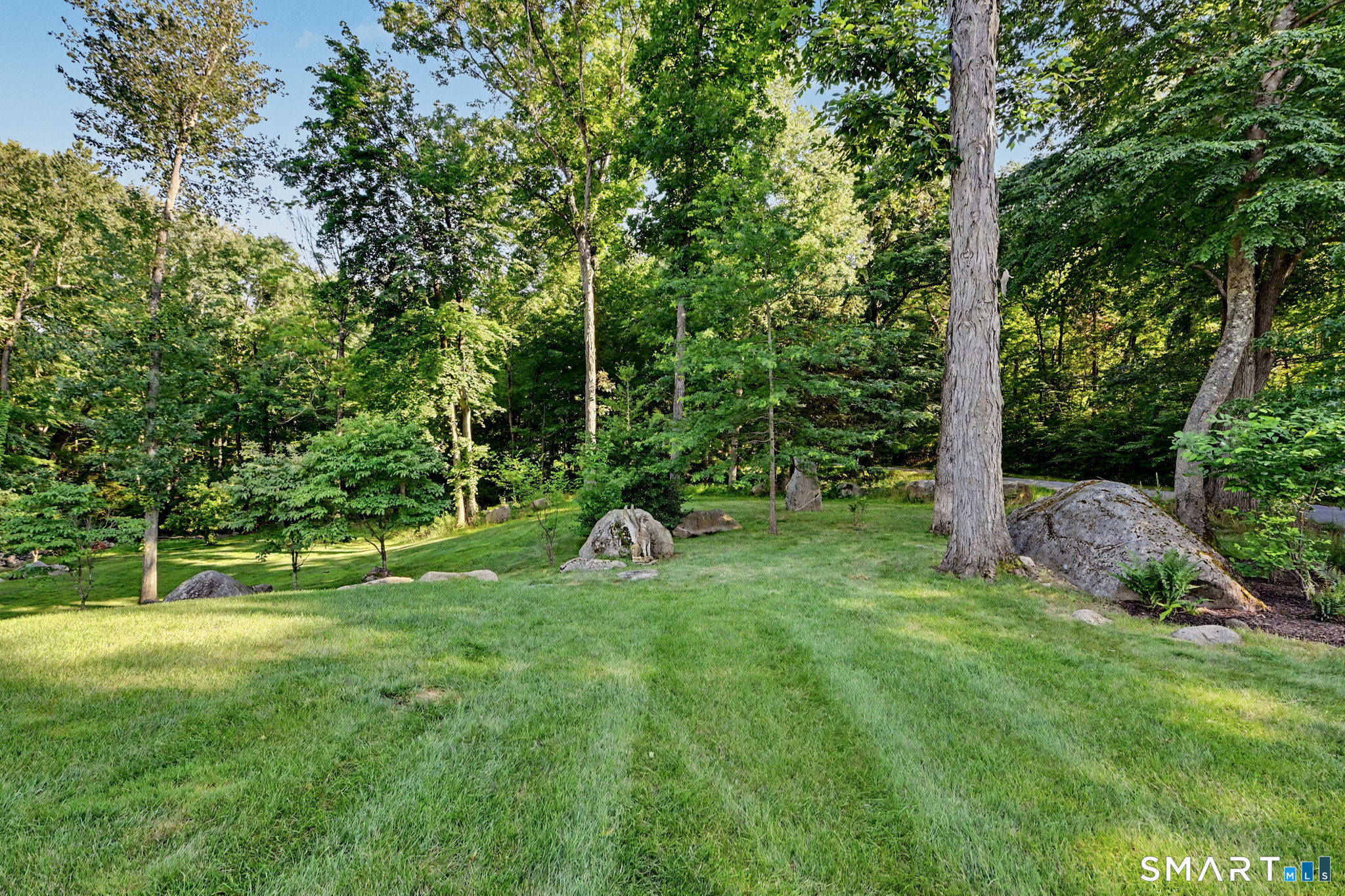 35 Hickory Hill Road Wilton, CT 06897 - Photo 30 of 38