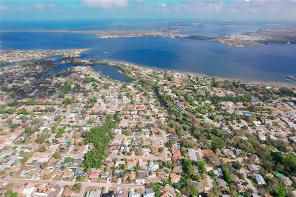 $380,000 | 300 53rd Street West, Bradenton, FL 34209