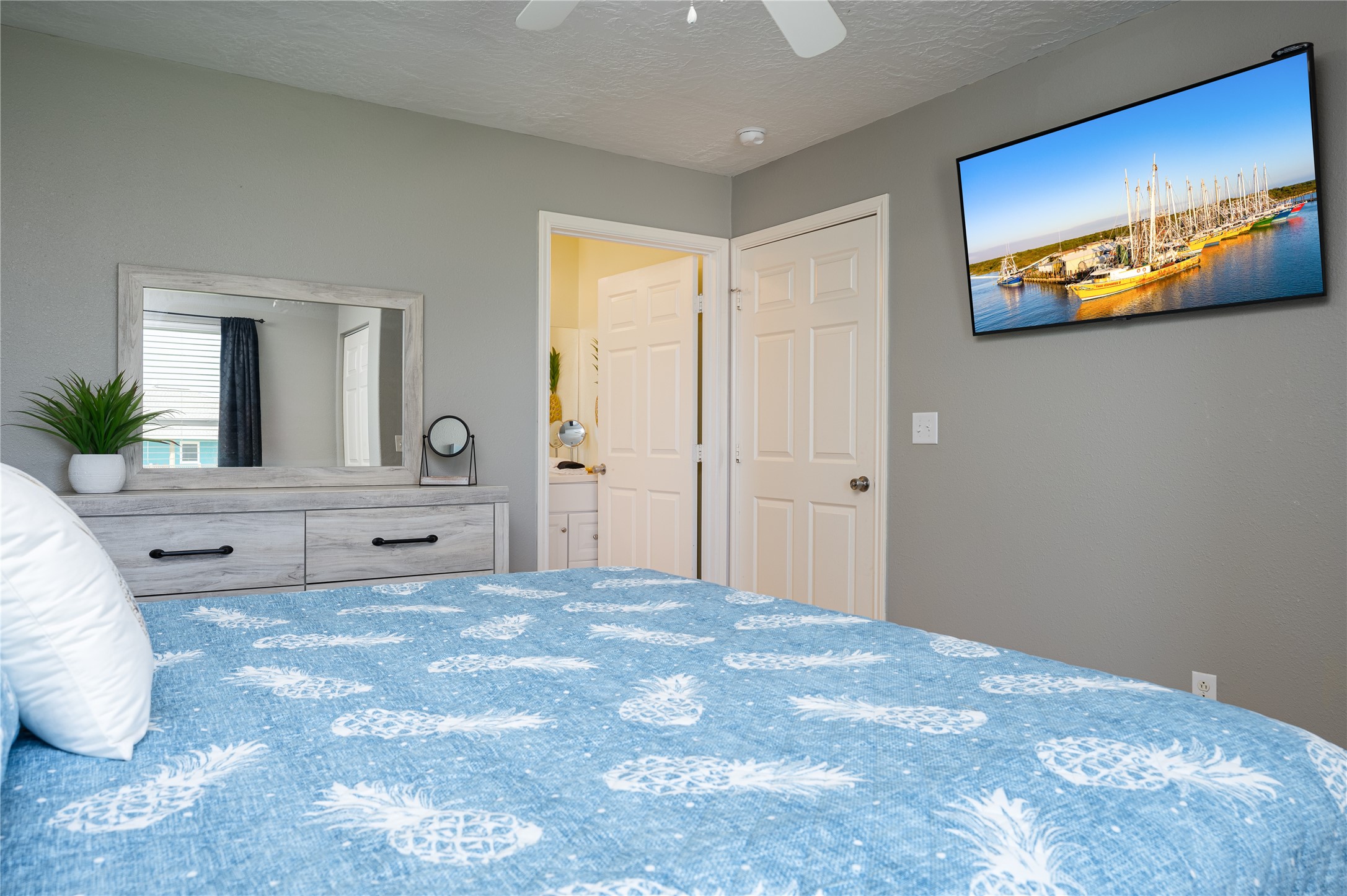 2297 Martinique Crystal Beach, TX 77650 - Photo 24 of 45