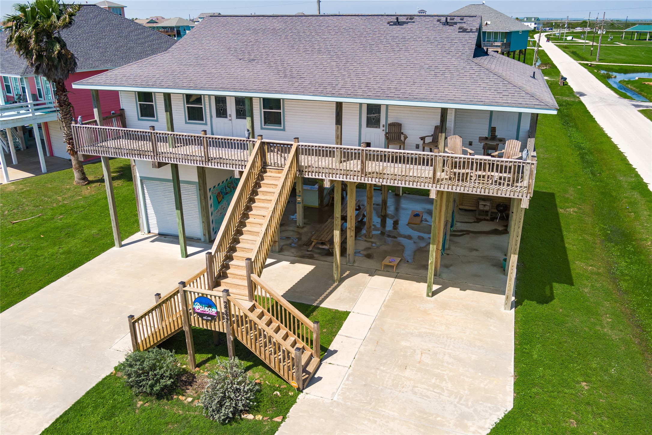 2297 Martinique Crystal Beach, TX 77650 - Photo 4 of 45