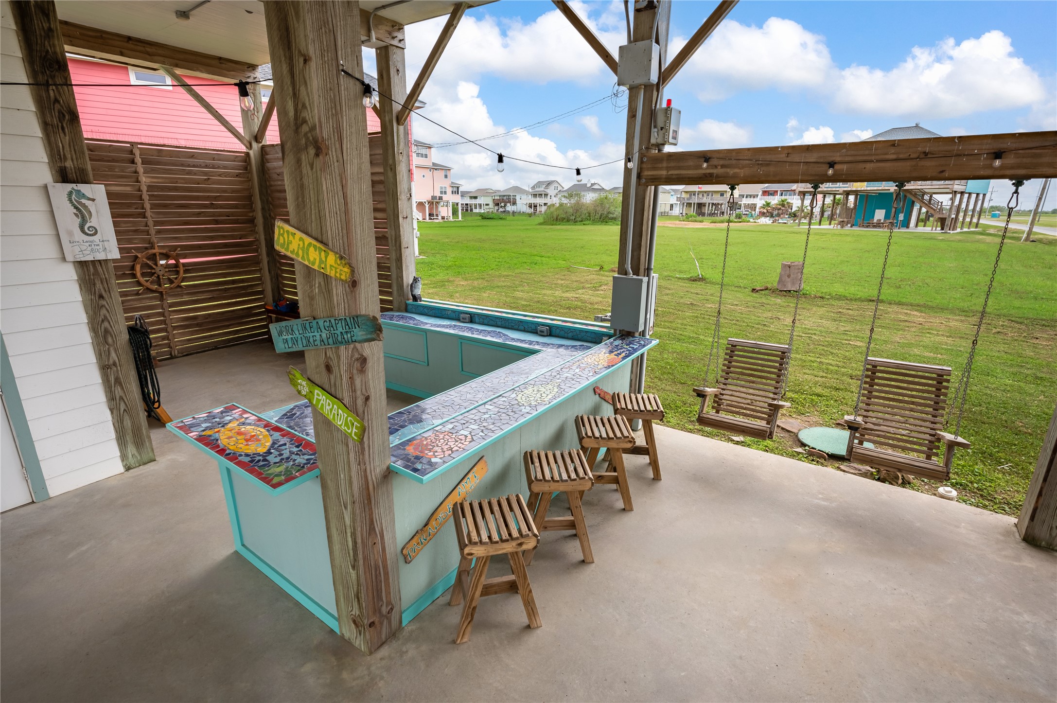 2297 Martinique Crystal Beach, TX 77650 - Photo 5 of 45