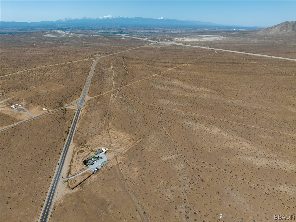 2 Johnson Road Apple Valley, CA 92307 - Photo 3 of 6 Gallery Image 3