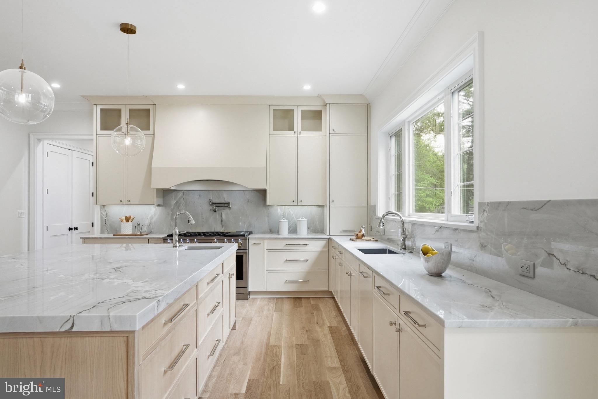 1142 Cameron Road Alexandria, VA 22308 - Photo 31 of 126