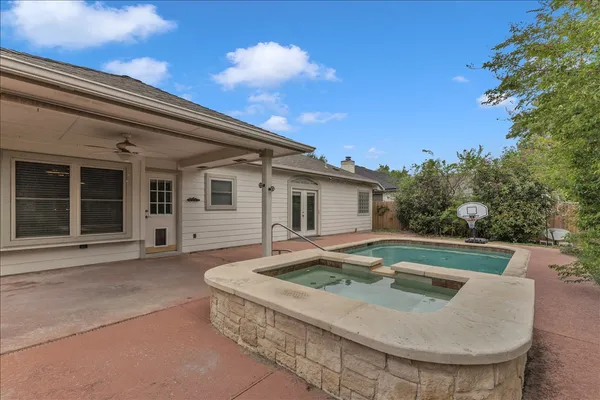 $2,400 | 3531 Roberto Clemente Lane, Round Rock, TX 78665