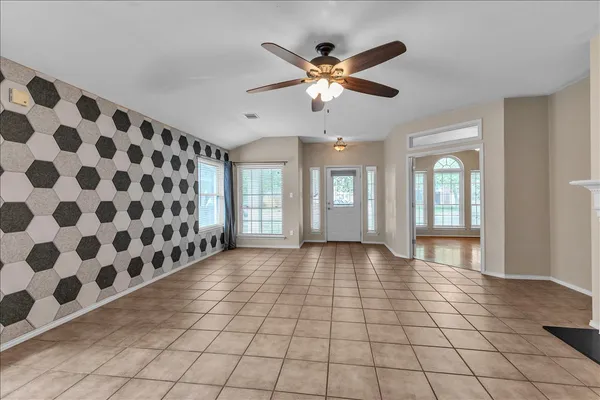 $2,400 | 3531 Roberto Clemente Lane, Round Rock, TX 78665