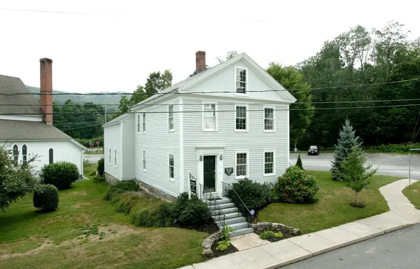 $349,900 | 7 Church Street North, New Hartford, CT 06057