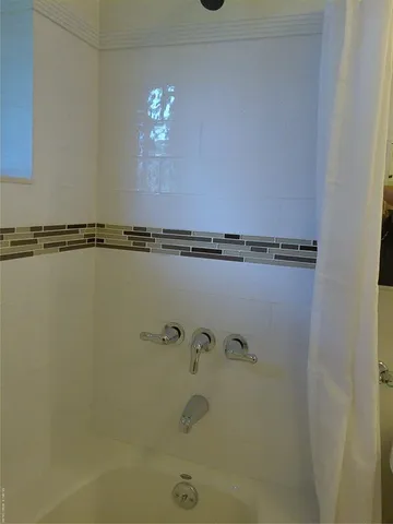 $320,000 | 4600 Northwest 43rd Street, Lauderdale Lakes, FL 33319