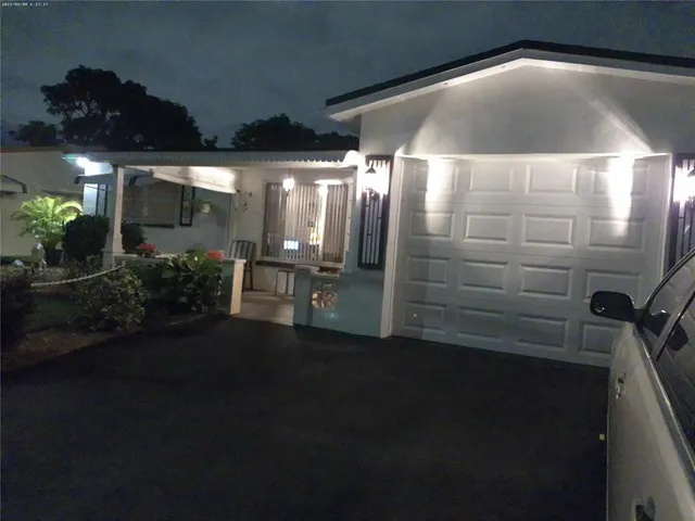 $320,000 | 4600 Northwest 43rd Street, Lauderdale Lakes, FL 33319
