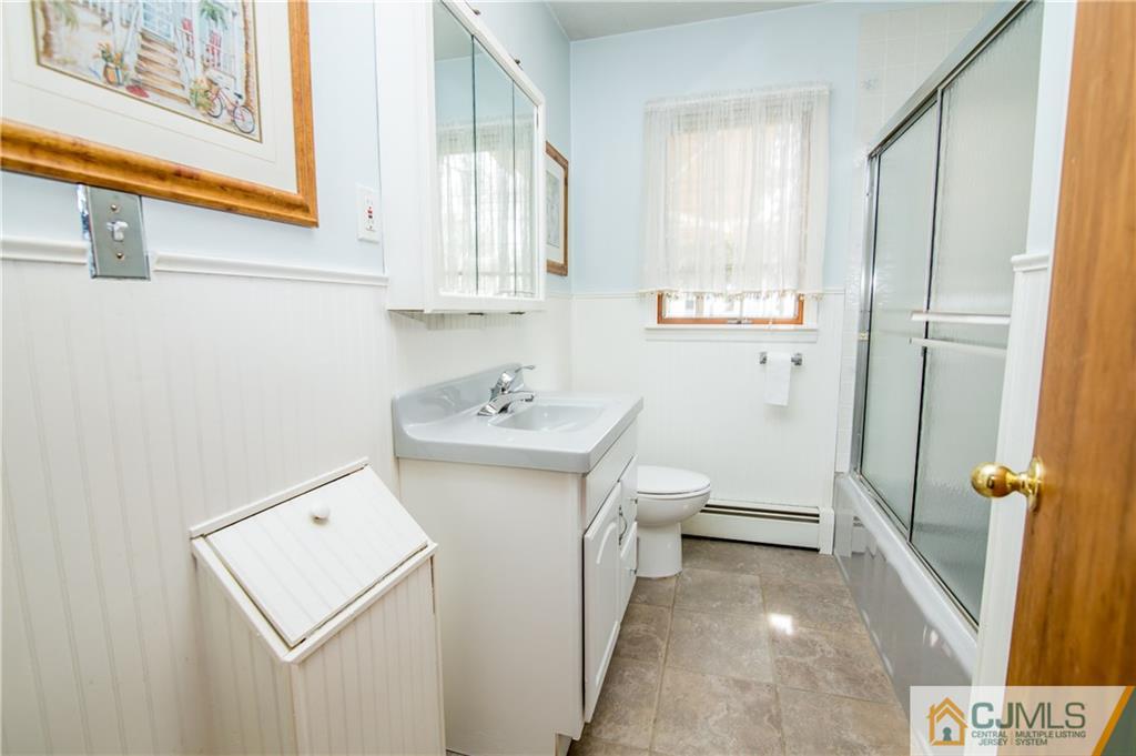 504 Morrisey Road Neptune, NJ 07753 - Photo 12 of 22 Gallery Image 12