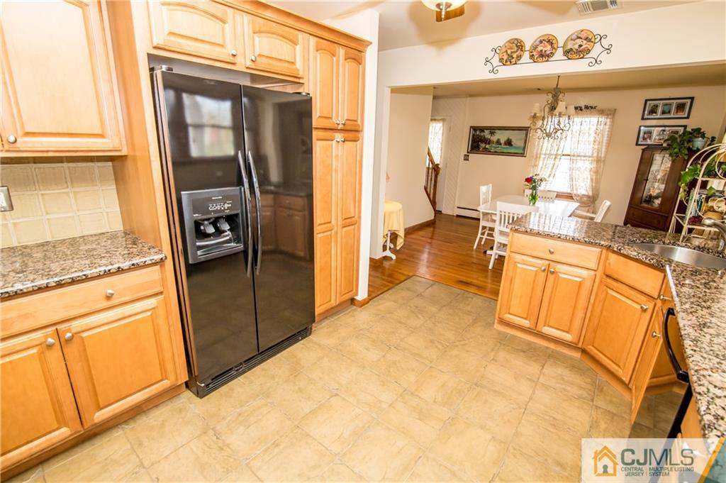 504 Morrisey Road Neptune, NJ 07753 - Photo 3 of 22 Gallery Image 3