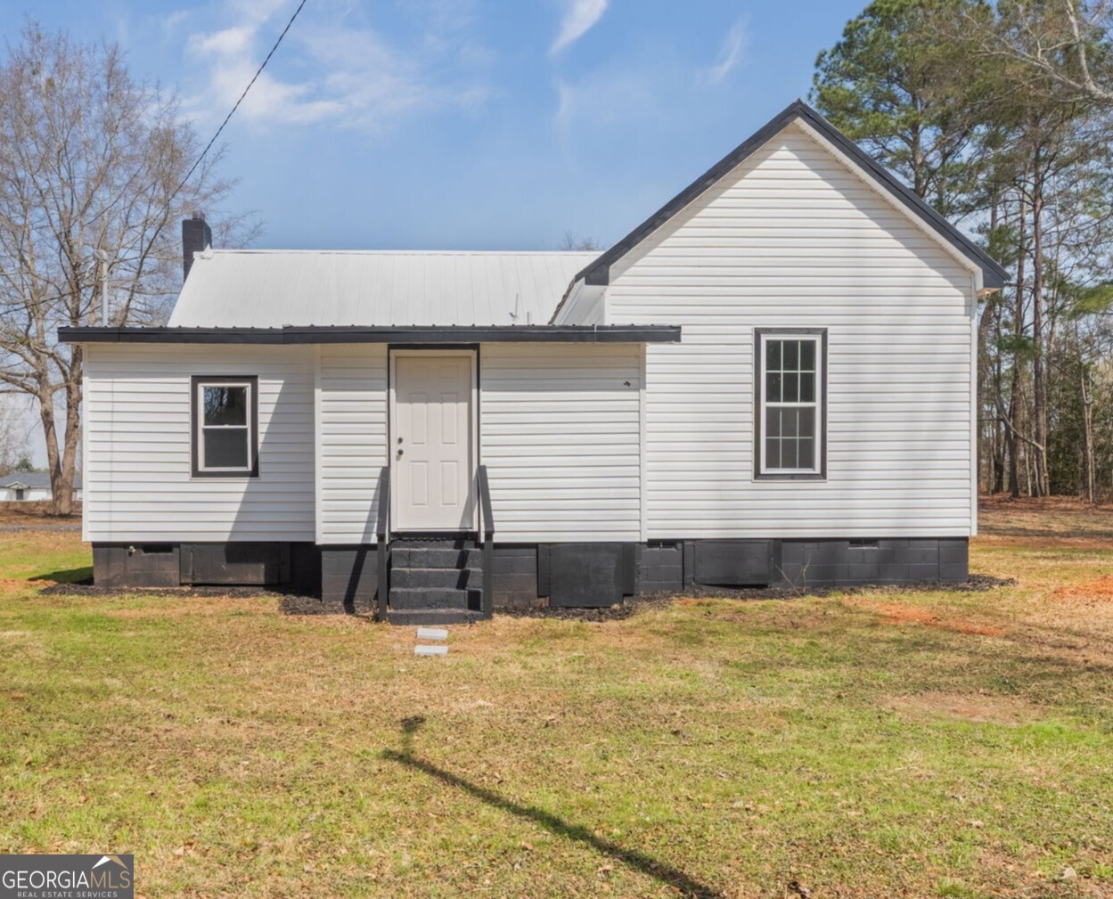 3181 Dames Ferry Road Forsyth, GA 31029 - Photo 3 of 36