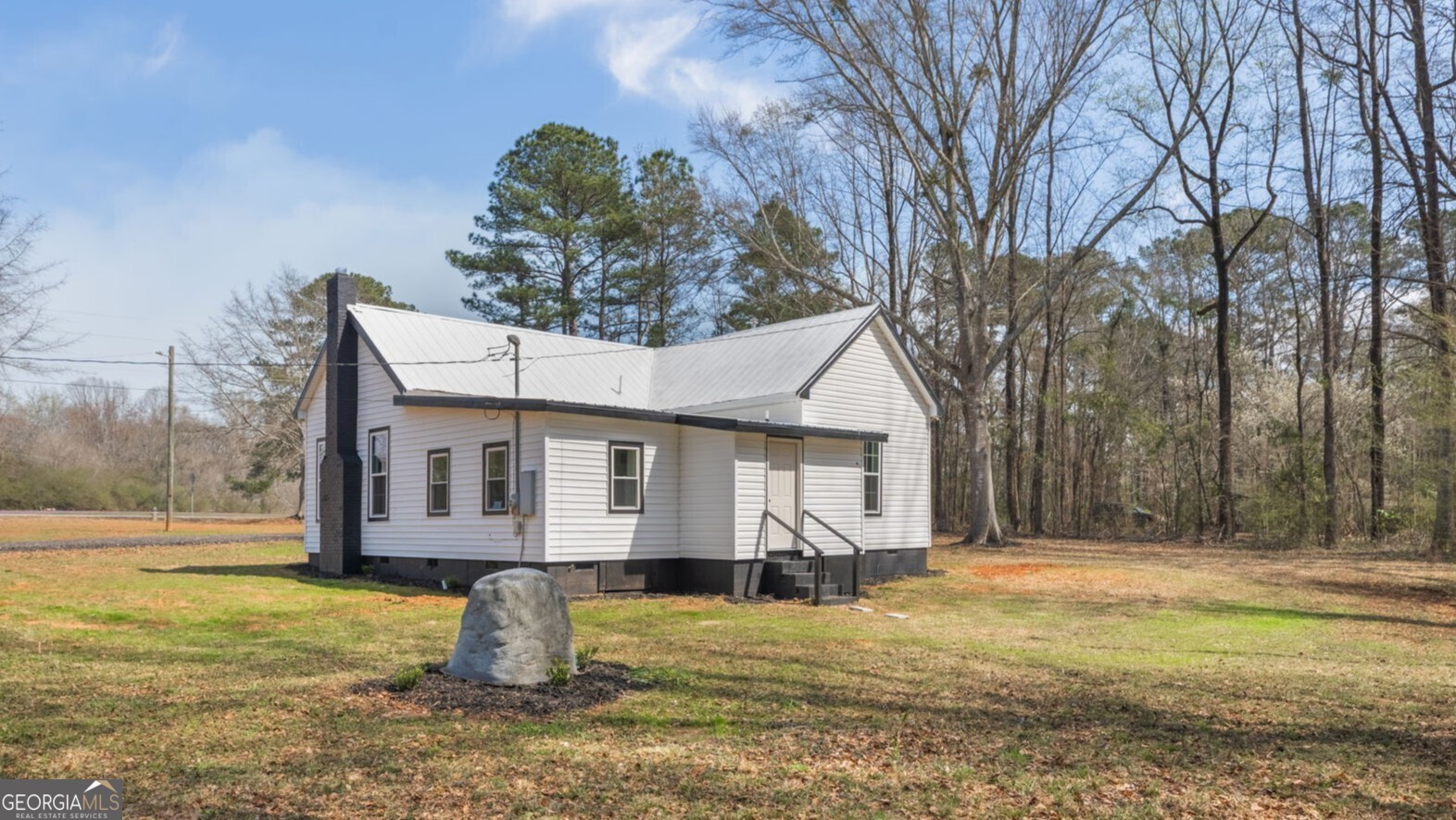 3181 Dames Ferry Road Forsyth, GA 31029 - Photo 4 of 36