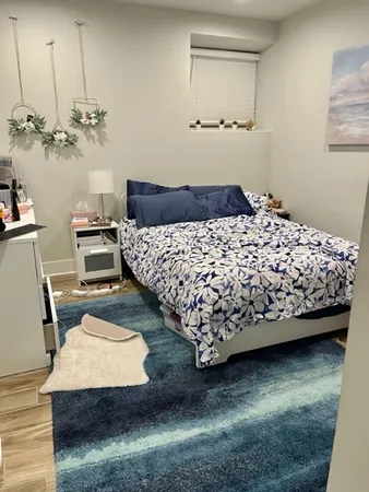 $2,650 | 910 West Waveland Avenue, Unit G, Chicago, IL 60613