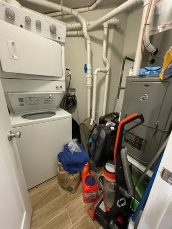 $2,650 | 910 West Waveland Avenue, Unit G, Chicago, IL 60613