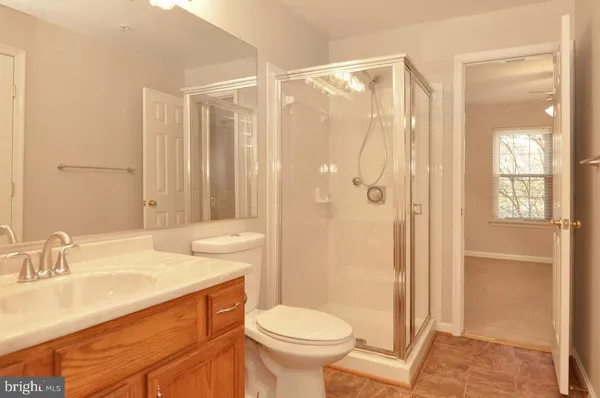 $2,225 | 13103 Millhaven Place, Unit 8E, Germantown, MD 20874