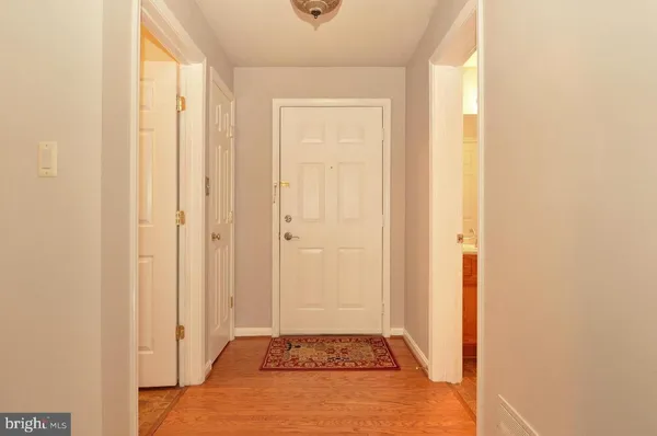$2,225 | 13103 Millhaven Place, Unit 8E, Germantown, MD 20874
