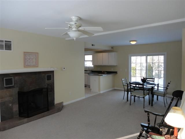 21 Southgate Road Colonie, NY 12211 - Photo 3 of 15 Photo 3