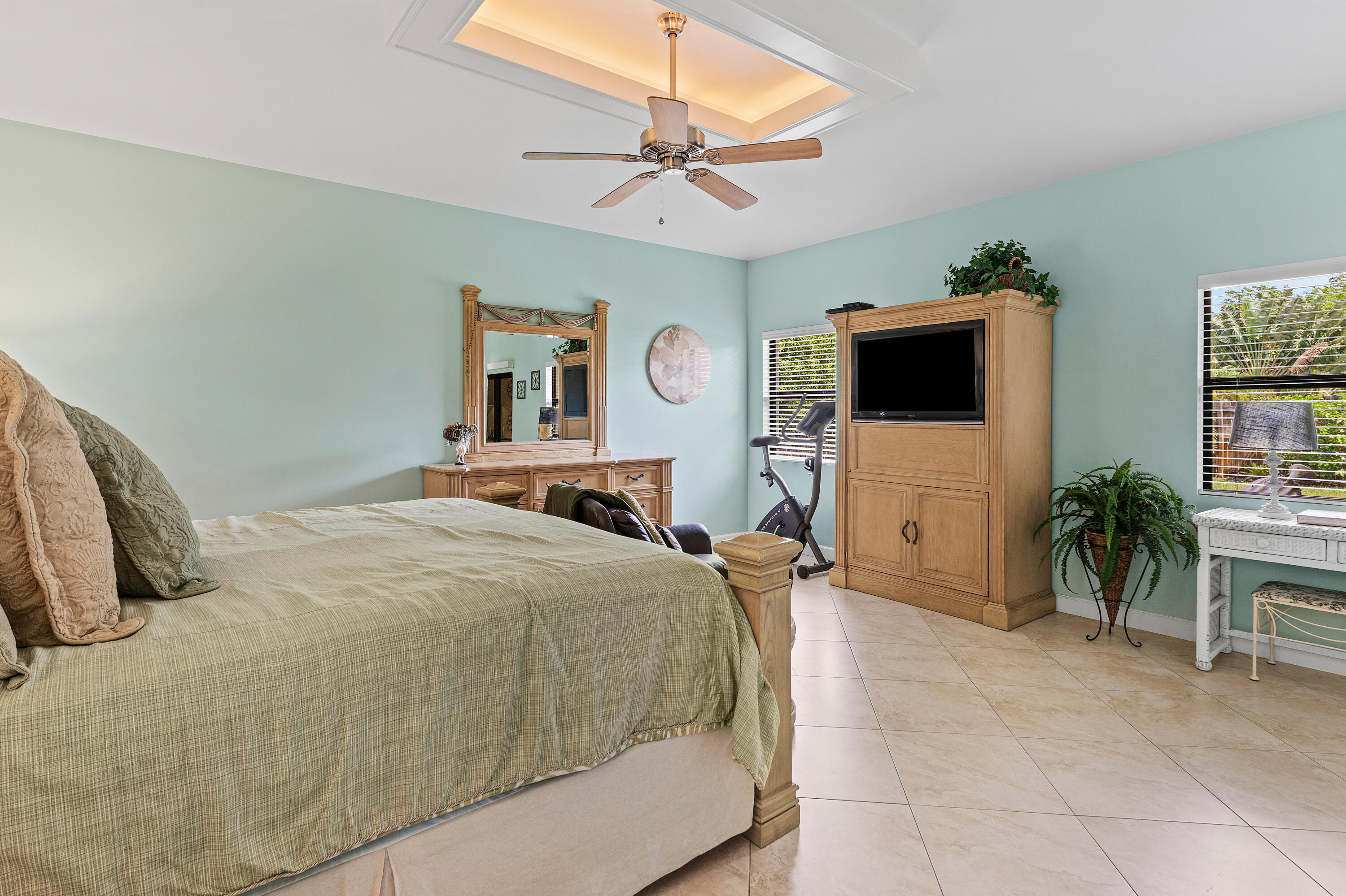 5175 Beechwood Road Delray Beach, FL 33484 - Photo 19 of 26 Primary Bedroom