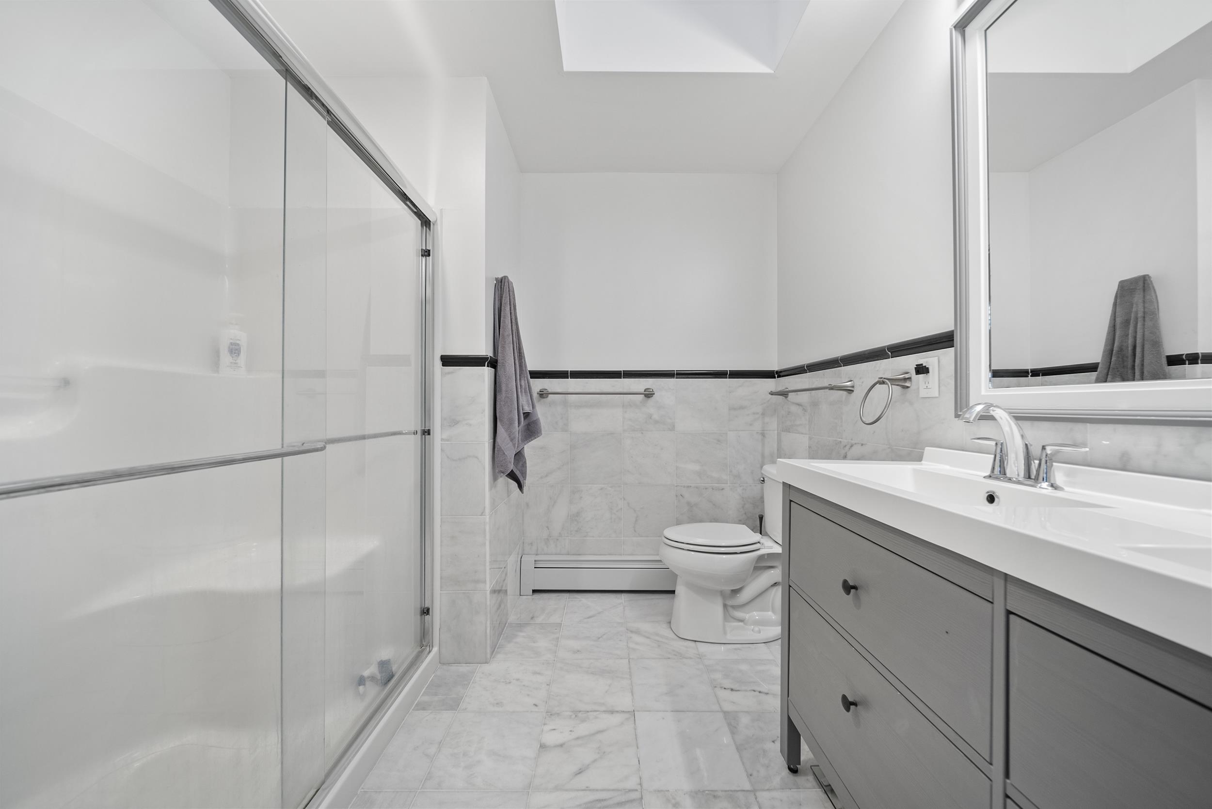 686 Rte 13 Milford, NH 03055 - Photo 21 of 51