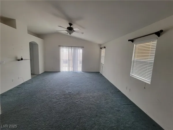 $3,125 | 1744 Baja Lane, Henderson, NV 89012