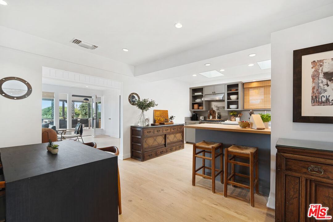 31008 Broad Beach Road Malibu, CA 90265 - Photo 16 of 41