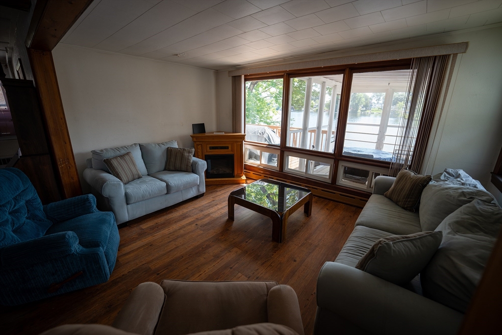 125 Birch Island Road Webster, MA 01570 - Photo 17 of 38 Gallery Image 17