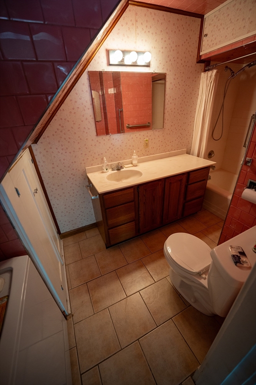 125 Birch Island Road Webster, MA 01570 - Photo 20 of 38 Gallery Image 20