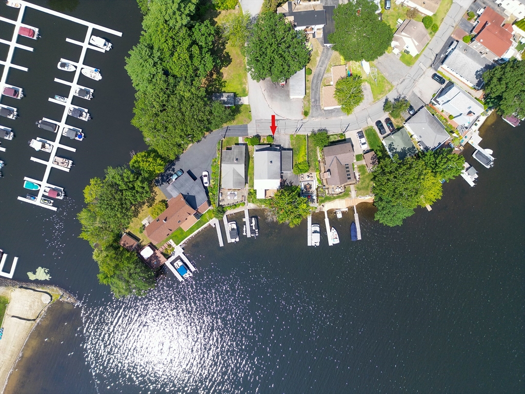 125 Birch Island Road Webster, MA 01570 - Photo 2 of 38 Gallery Image 2