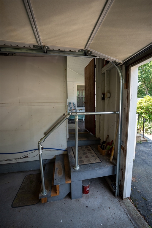 125 Birch Island Road Webster, MA 01570 - Photo 10 of 38 Gallery Image 10