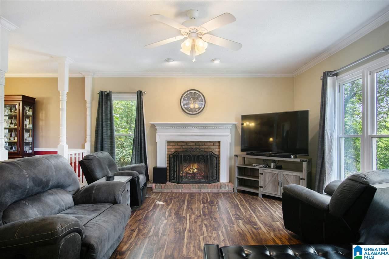 1108 Sequoia Trail Alabaster, AL 35007 - Photo 2 of 38
