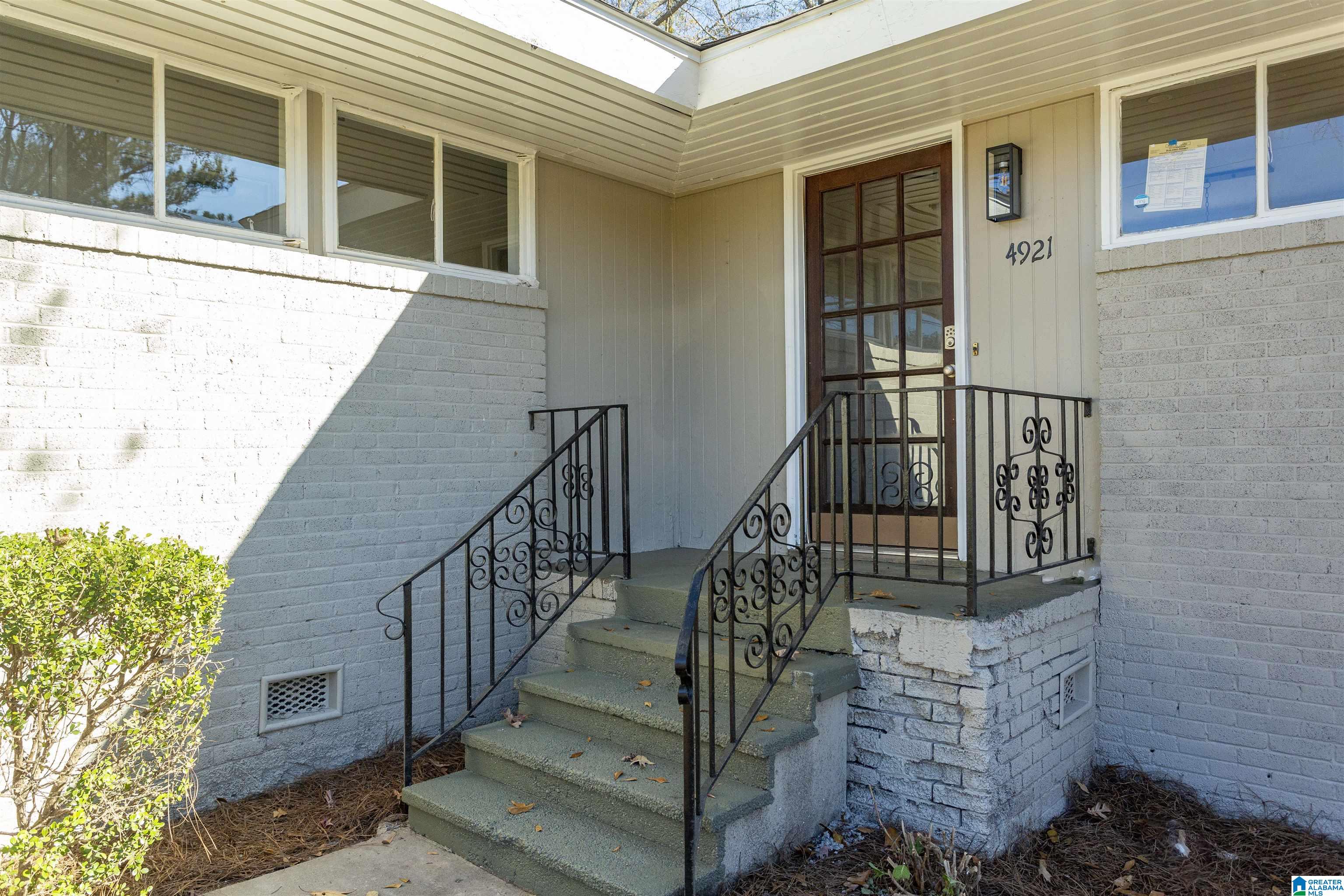 4921 Montevallo Road Birmingham, AL 35210 - Photo 6 of 32