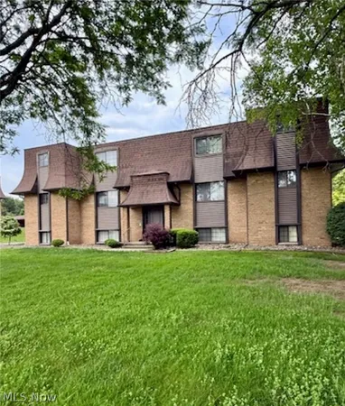 $1,200 | 6385 Catawba Drive, Unit 5, Canfield, OH 44406