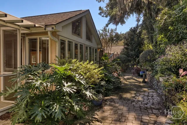 $669,000 | 21 Piper's Pond Lane, Savannah, GA 31404