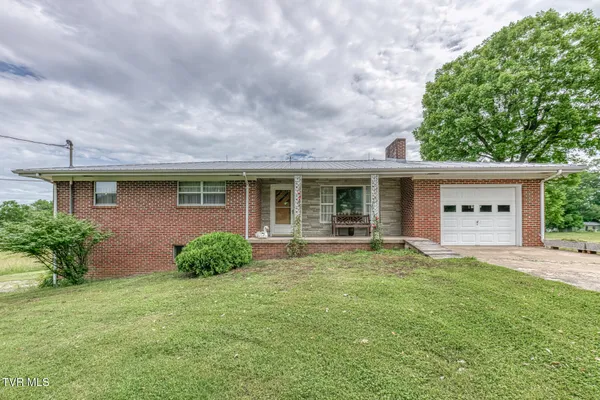 $749,000 | 2390 Highway 107, Chuckey, TN 37641