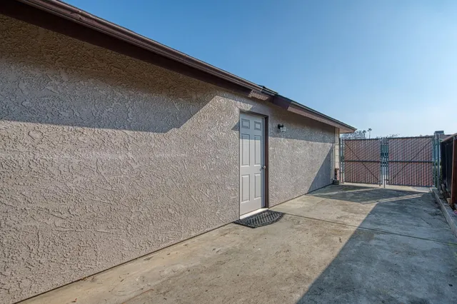 $425,000 | 1495 Purvis Avenue, Clovis, CA 93611