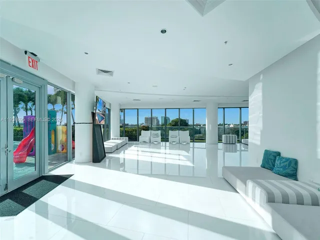 $4,900 | 601 Northeast 36th Street, Unit 1801, Miami, FL 33137