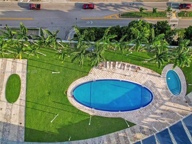 $4,900 | 601 Northeast 36th Street, Unit 1801, Miami, FL 33137