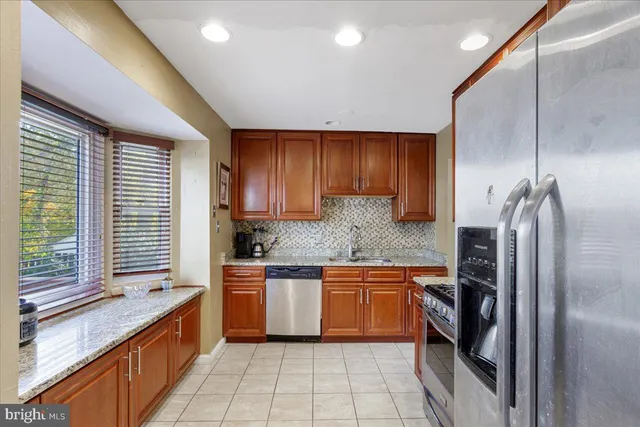 $550,000 | 13103 Magellan Avenue, Rockville, MD 20853