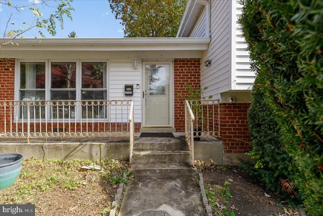 $550,000 | 13103 Magellan Avenue, Rockville, MD 20853