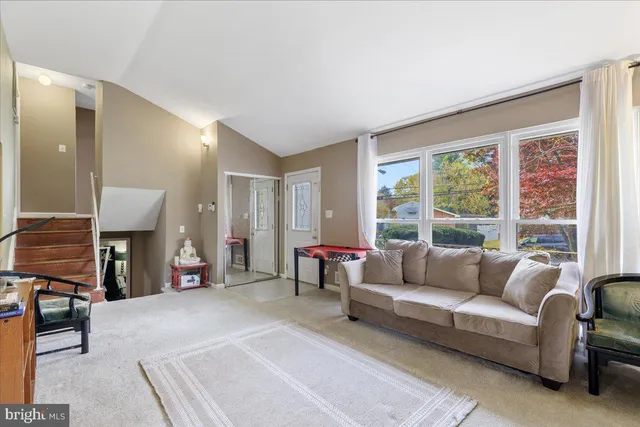 $550,000 | 13103 Magellan Avenue, Rockville, MD 20853