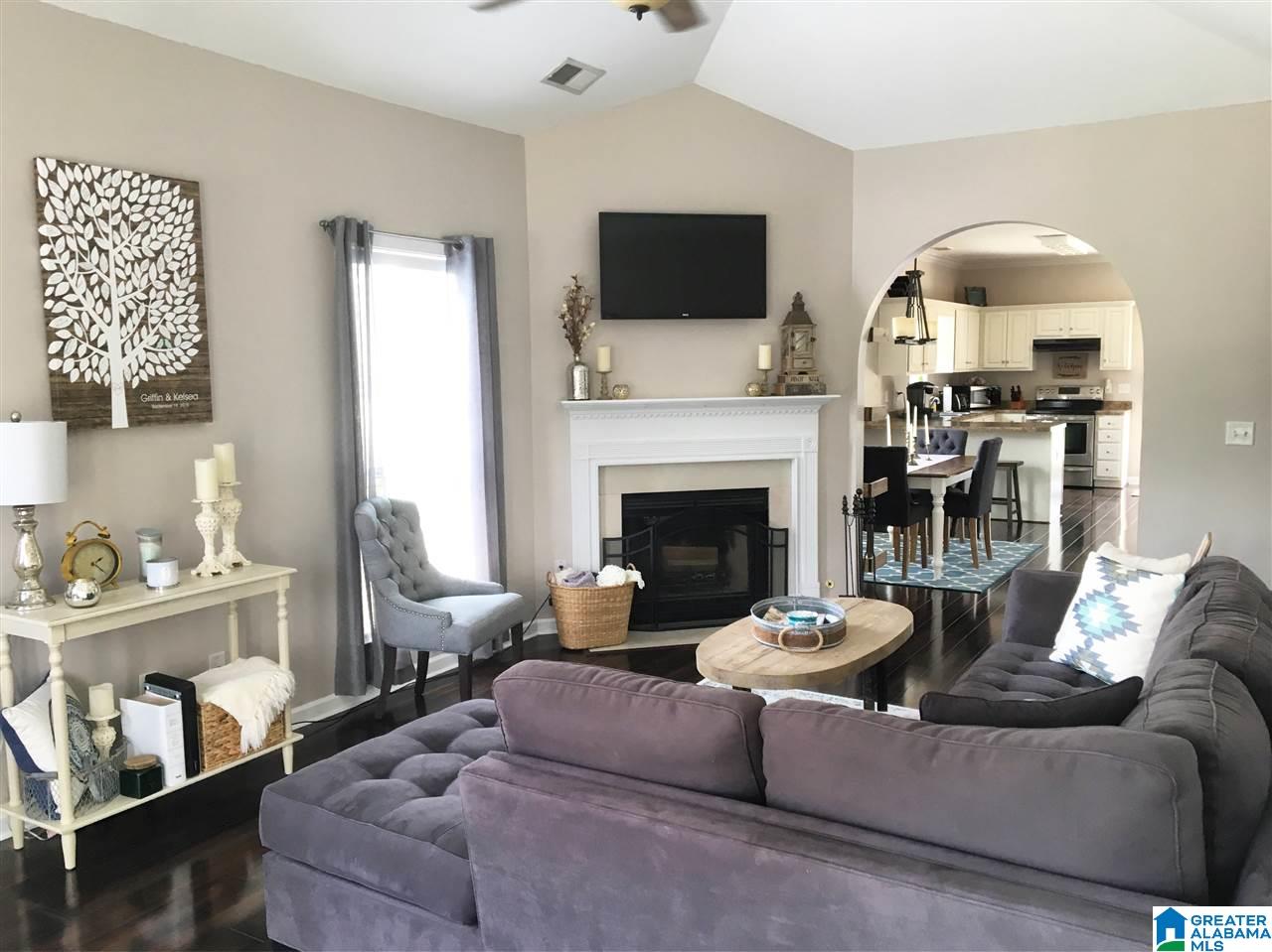 129 Stonehaven Trail Pelham, AL 35124 - Photo 2 of 6