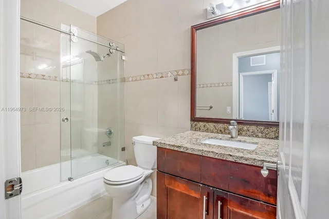 $4,000 | Islands of Doral, Doral, FL 33178