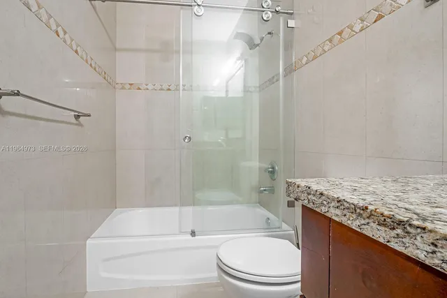 $4,000 | Islands of Doral, Doral, FL 33178