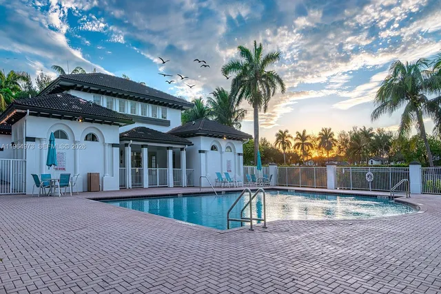 $4,000 | Islands of Doral, Doral, FL 33178