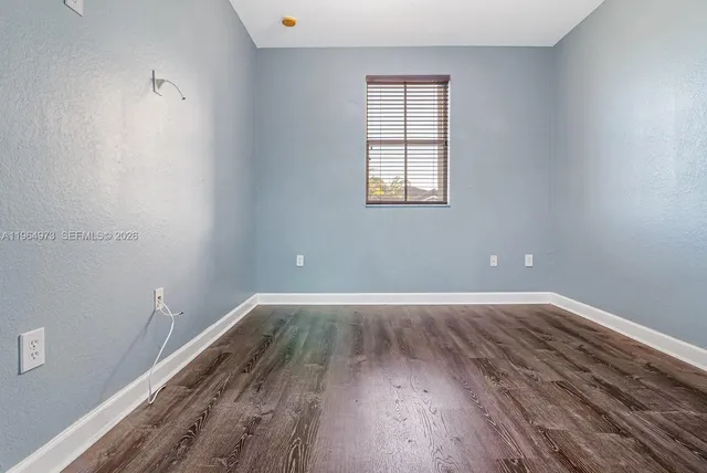 $4,000 | Islands of Doral, Doral, FL 33178