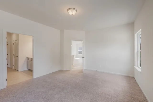 $389,990 | 569 Nightengale Ridge Drive, Columbia, TN 38401