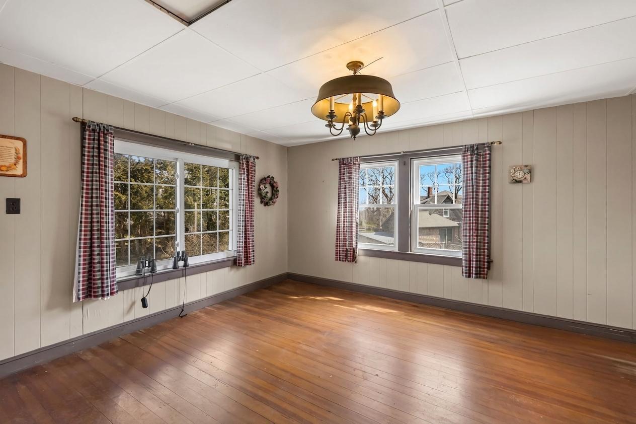 56 Samoset Road Sagamore Beach, MA 02562 - Photo 17 of 43 dining room